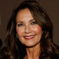 Lynda Carter Bio, Age, Husband, Net, Wonder Woman, 1970s, Play